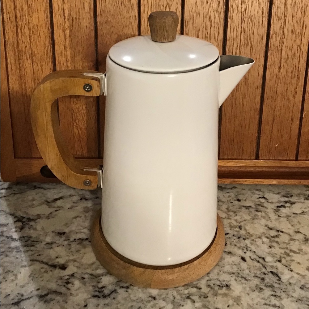 HEARTH&HAND white chocolate pot